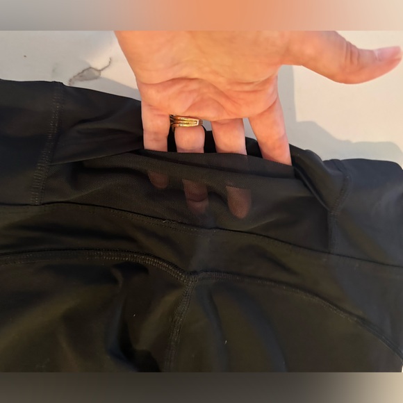 🌸Pink Leggings Floral with Mesh Size Medium🌸 - Picture 5 of 7